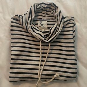 Striped Ampersand hoodie size M